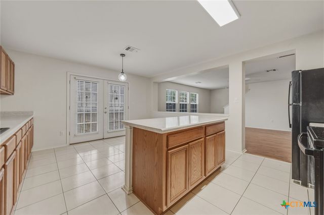 109 Comal Cove, Elgin, TX 78621