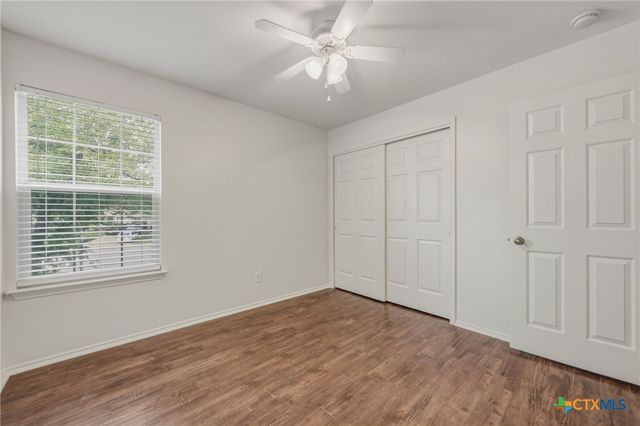 109 Comal Cove, Elgin, TX 78621