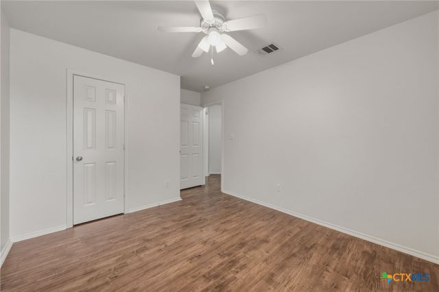 109 Comal Cove, Elgin, TX 78621