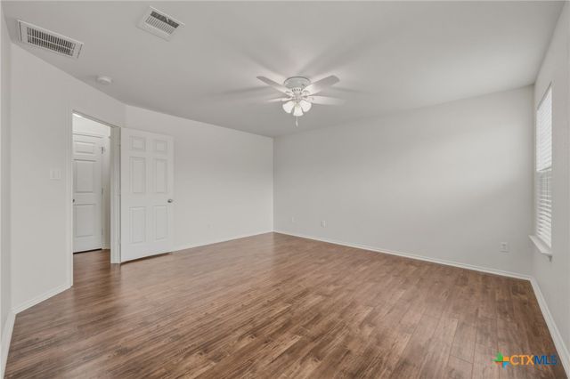 109 Comal Cove, Elgin, TX 78621