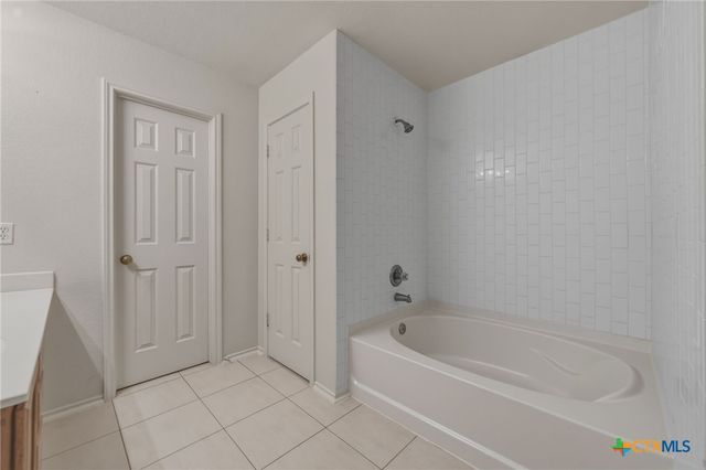 109 Comal Cove, Elgin, TX 78621