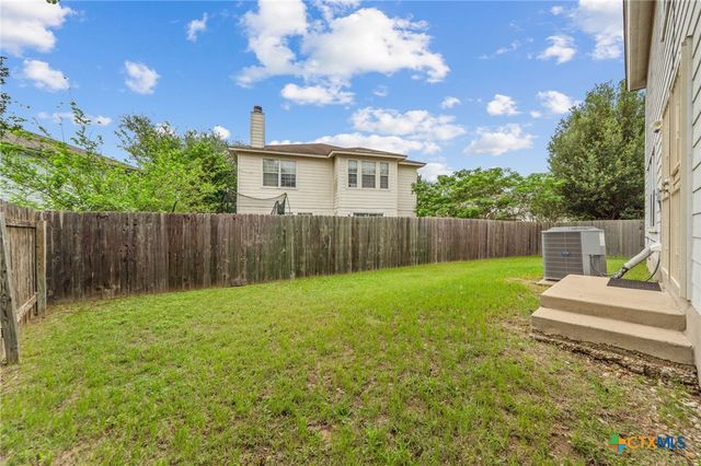 109 Comal Cove, Elgin, TX 78621