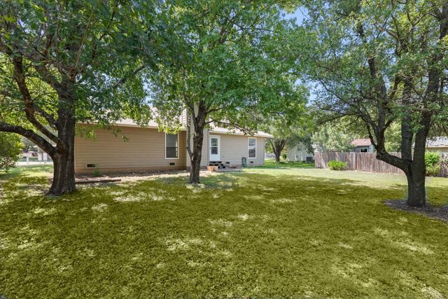 2606 Tumlinson Fort DR, Leander, TX 78641