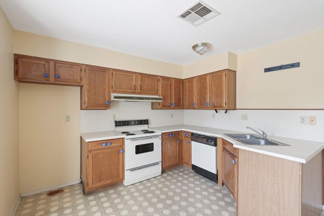 2606 Tumlinson Fort DR, Leander, TX 78641