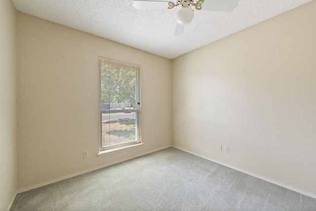 2606 Tumlinson Fort DR, Leander, TX 78641