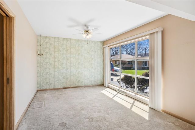 10406 Preston Street, Westchester, IL 60154