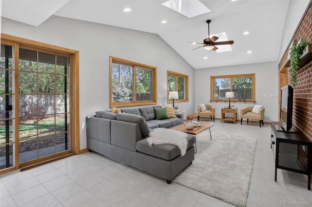 657 S Pontiac Way, Denver, CO 80224