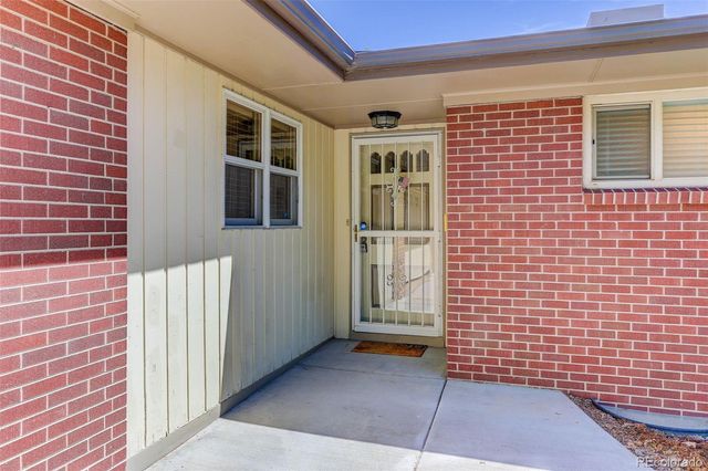 657 S Pontiac Way, Denver, CO 80224