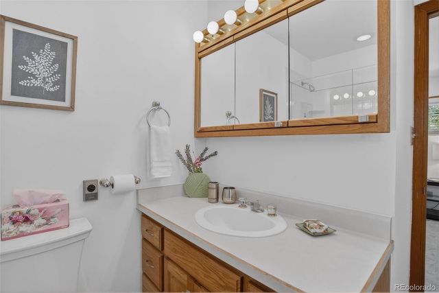 657 S Pontiac Way, Denver, CO 80224