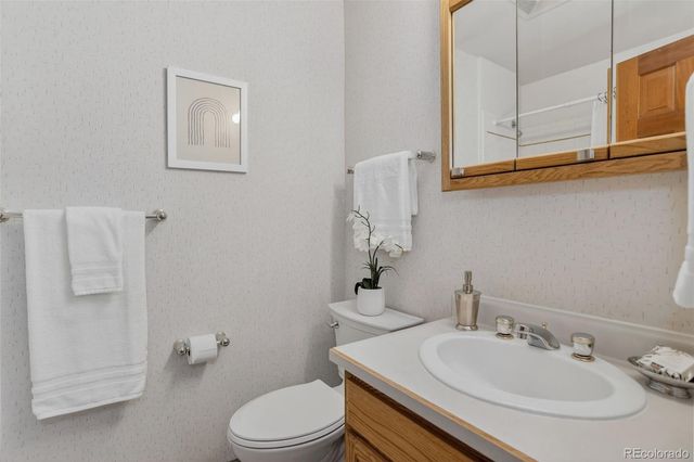 657 S Pontiac Way, Denver, CO 80224