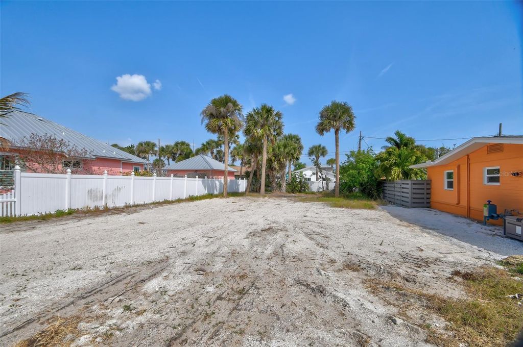 Image 2 of property listing at 306 NORMANDY AVENUE, New Smyrna Beach, FL 32169