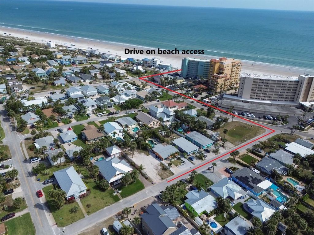 Image 3 of property listing at 306 NORMANDY AVENUE, New Smyrna Beach, FL 32169