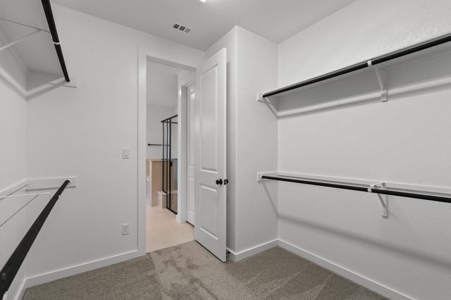 556 Sage Thrasher CIR, Dripping Springs, TX 78620