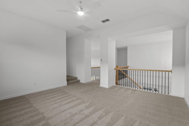 556 Sage Thrasher CIR, Dripping Springs, TX 78620