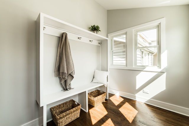 5625 N Menard Avenue, Chicago, IL 60646