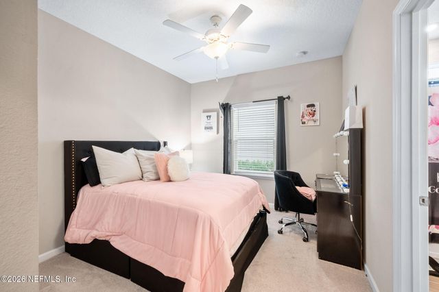 3921 CLOVERDALE Court, Middleburg, FL 32068