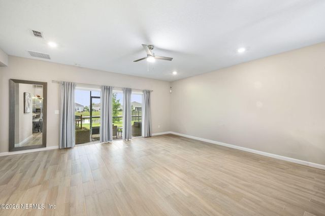 3921 CLOVERDALE Court, Middleburg, FL 32068