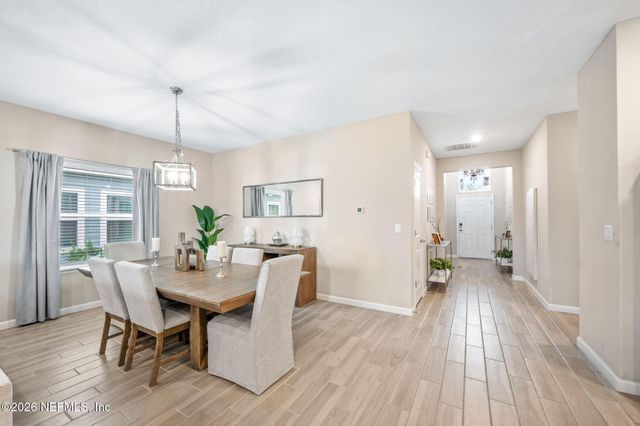 3921 CLOVERDALE Court, Middleburg, FL 32068
