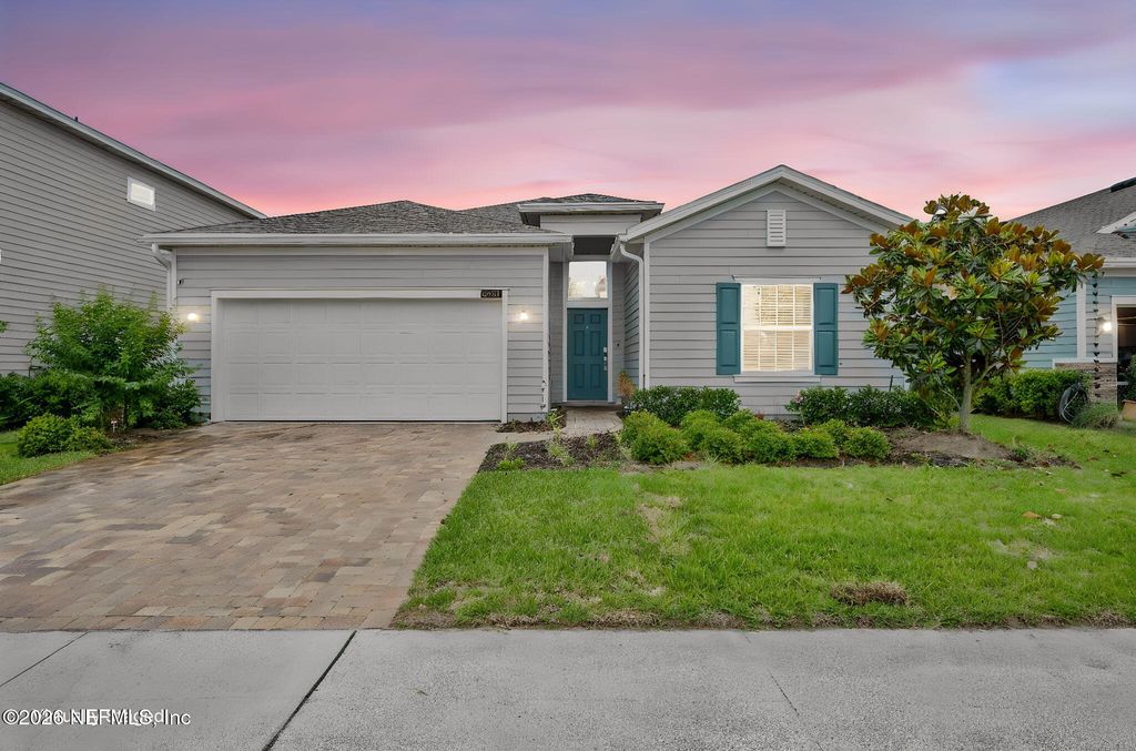 3921 CLOVERDALE Court, Middleburg, FL 32068