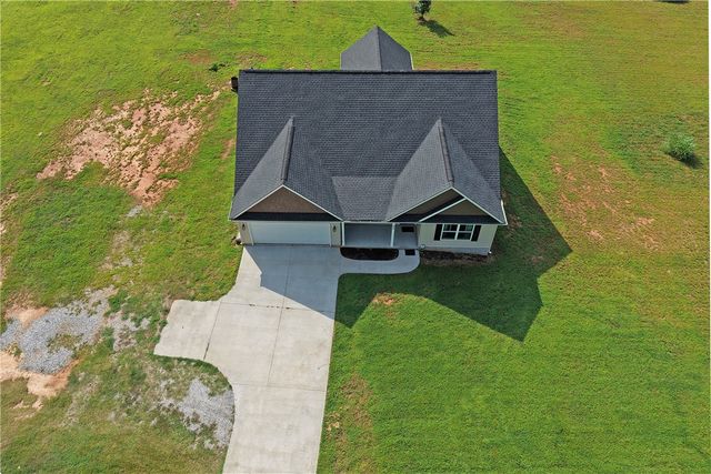 800 Broadway School Road, Belton, SC 29627