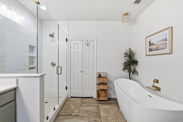 405 Zion Hill Road, Weatherford, TX 76088