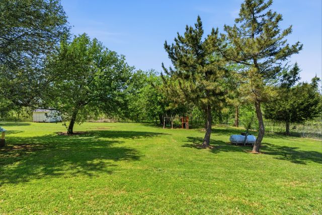 405 Zion Hill Road, Weatherford, TX 76088