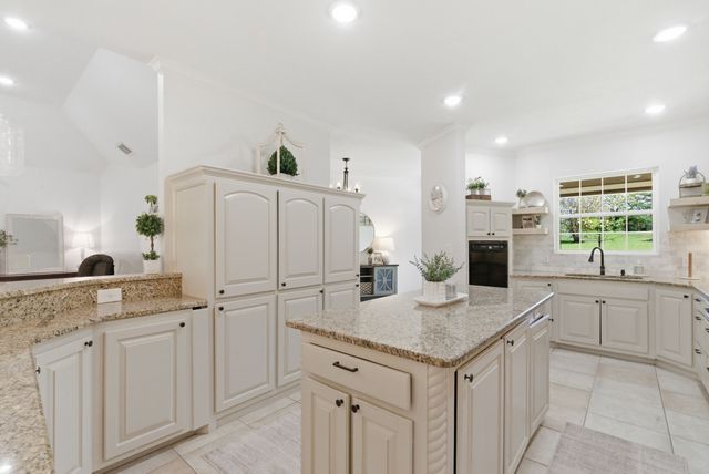 405 Zion Hill Road, Weatherford, TX 76088