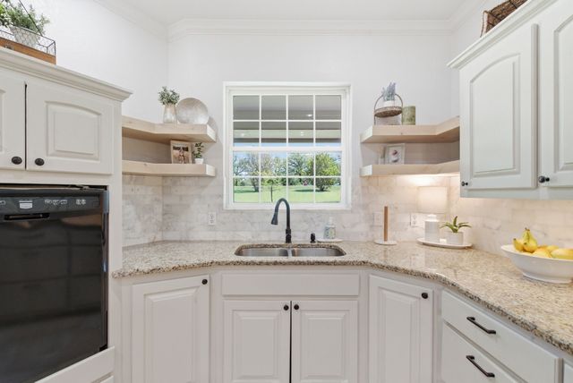 405 Zion Hill Road, Weatherford, TX 76088