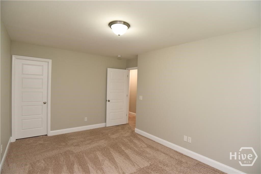 Image 15 of property listing at 20 Parkview Lane, Richmond Hill, GA 31324
