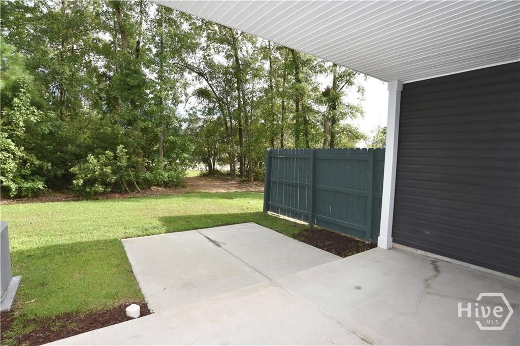 Image 21 of property listing at 20 Parkview Lane, Richmond Hill, GA 31324