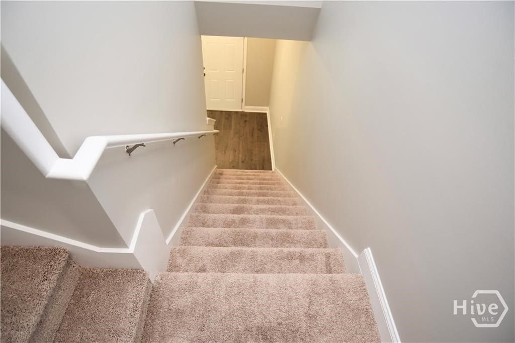 Image 9 of property listing at 20 Parkview Lane, Richmond Hill, GA 31324