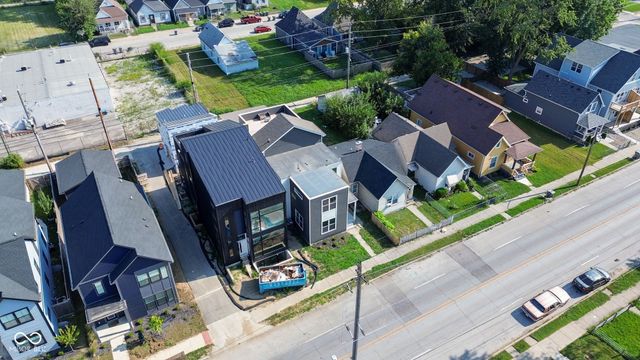 1422 English Avenue, Indianapolis, IN 46201