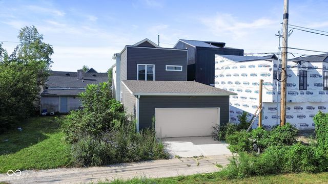 1422 English Avenue, Indianapolis, IN 46201