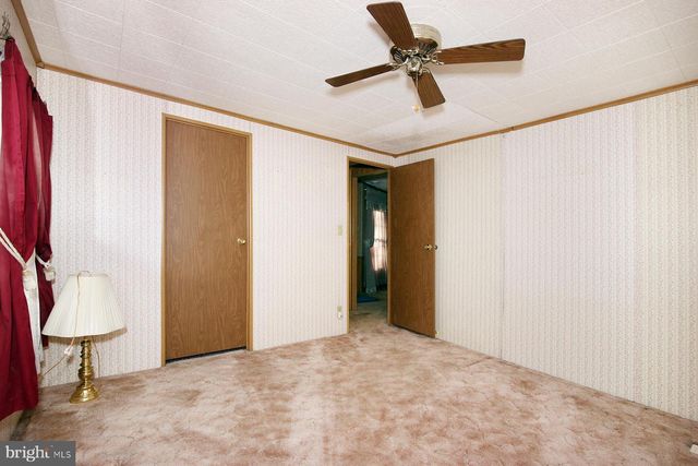 2015 E PENNSYLVANIA AVE, Lebanon, PA 17042