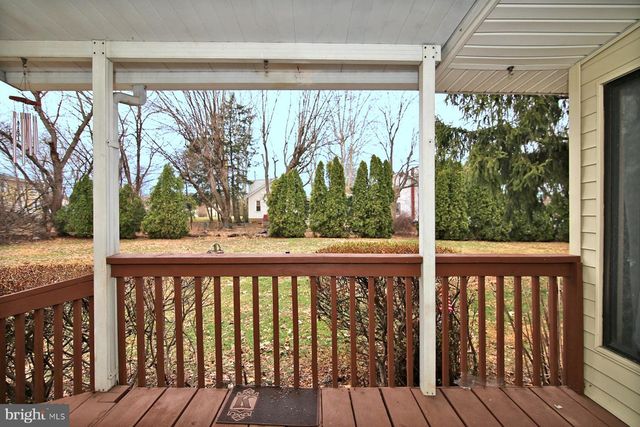 2015 E PENNSYLVANIA AVE, Lebanon, PA 17042