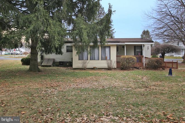 2015 E PENNSYLVANIA AVE, Lebanon, PA 17042