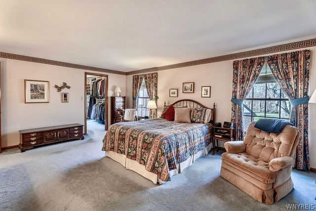 48 Deer Run, Amherst, NY 14221