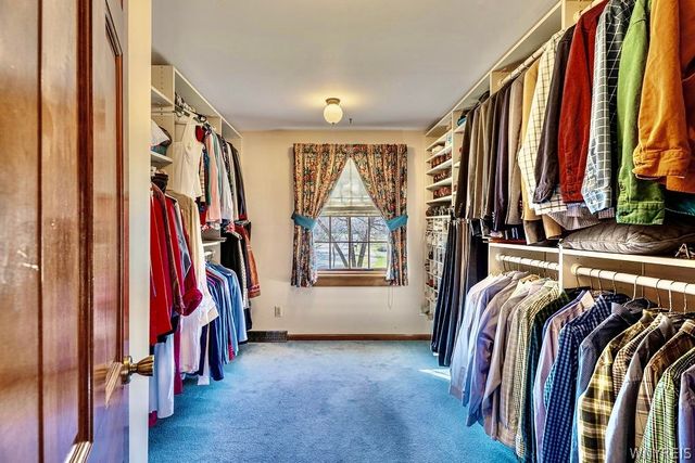 48 Deer Run, Amherst, NY 14221