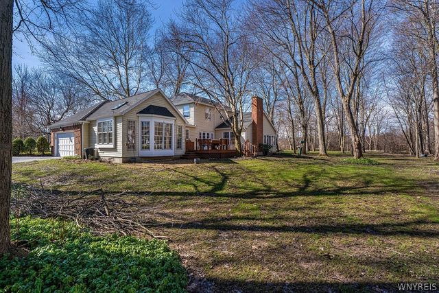 48 Deer Run, Amherst, NY 14221