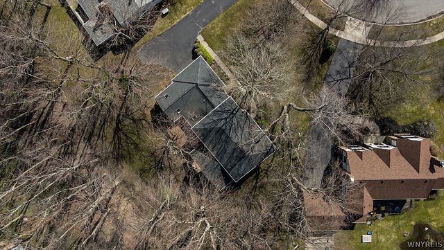 48 Deer Run, Amherst, NY 14221