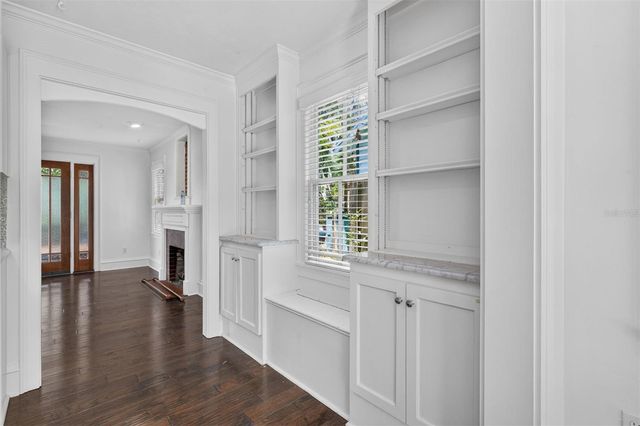 433 SE 7TH STREET, Gainesville, FL 32601