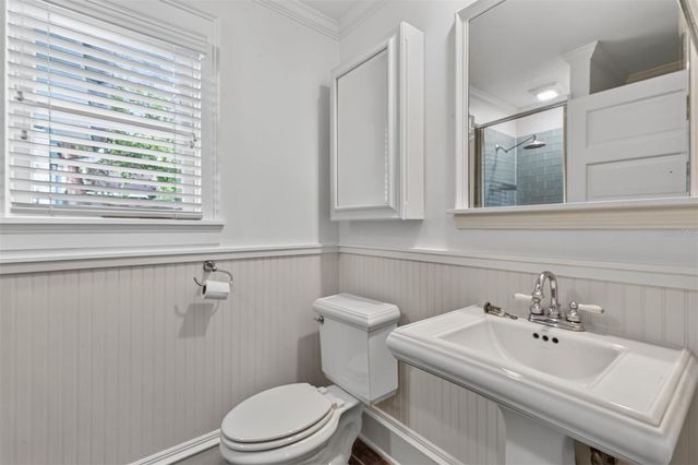 433 SE 7TH STREET, Gainesville, FL 32601