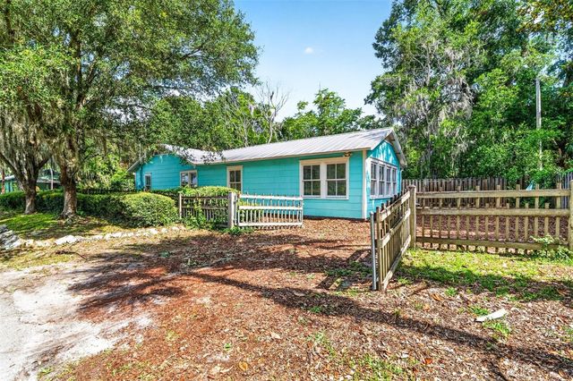 433 SE 7TH STREET, Gainesville, FL 32601