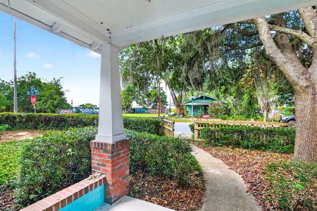 433 SE 7TH STREET, Gainesville, FL 32601
