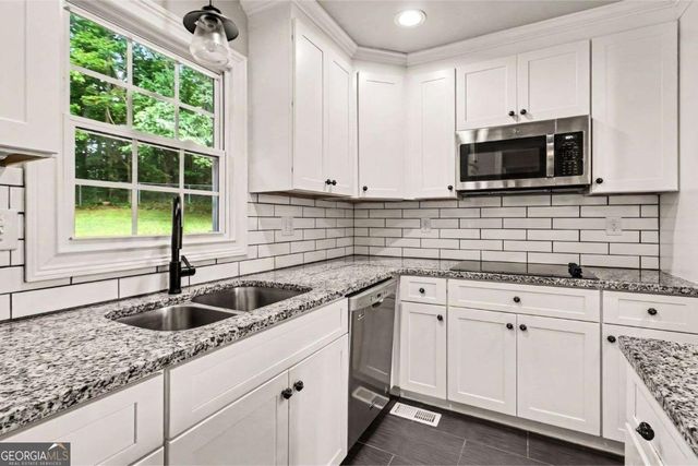 806 Valley Run Drive, Bremen, GA 30110