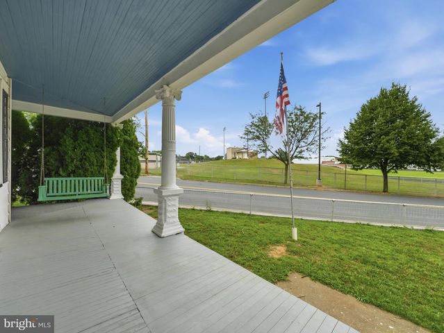 1043-1041 SPRUCE ST, Hagerstown, MD 21740