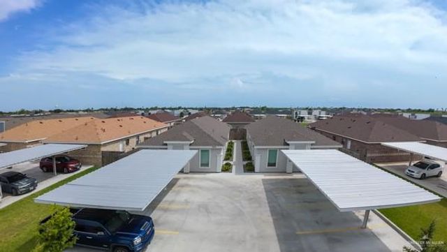 1009 W La Pointe Avenue, Mission, TX 78573