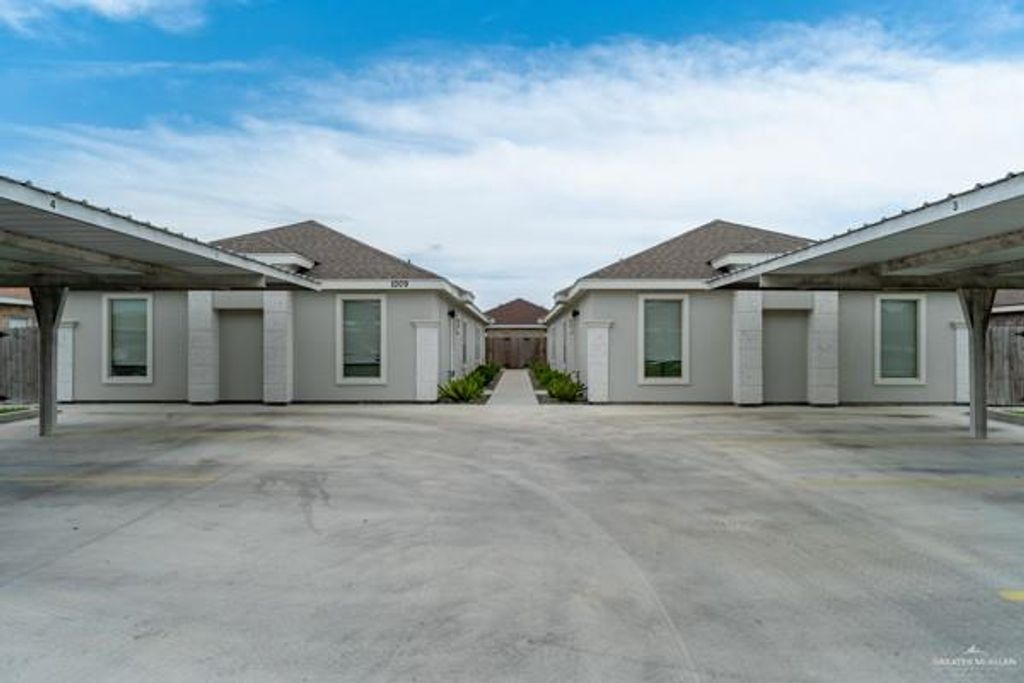 1009 W La Pointe Avenue, Mission, TX 78573