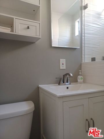 1427 17th Street, Santa Monica, CA 90404