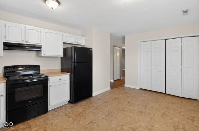 4918 Melrose Avenue, Indianapolis, IN 46241